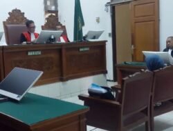 JPU: Fakta Persidangan Bantah Klaim Ike Farida Sebagai Pengacara Awam